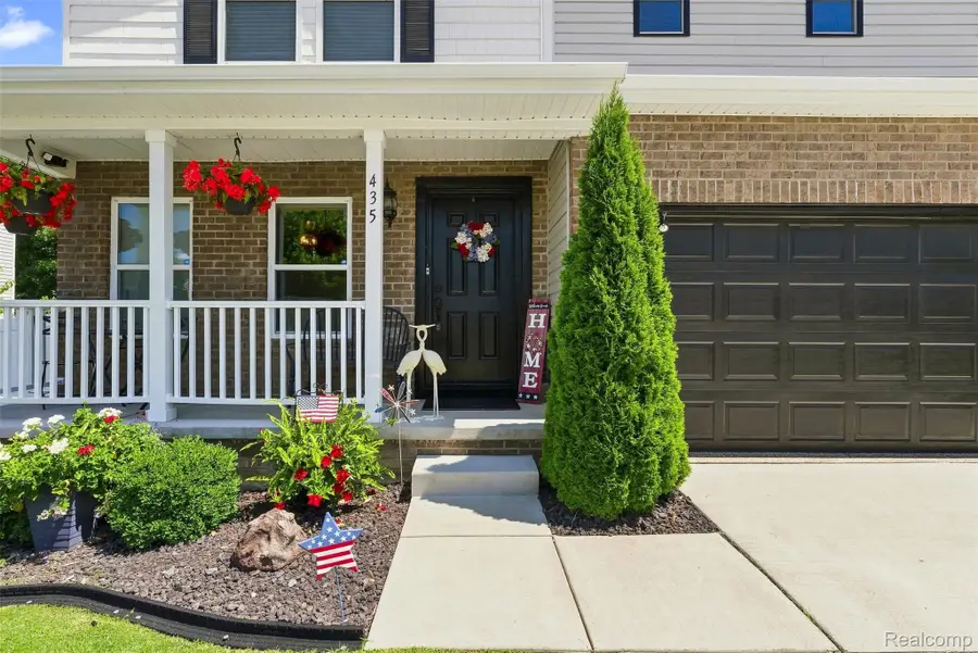 435 Old Farm Lane, Lapeer, MI 48446 - #2