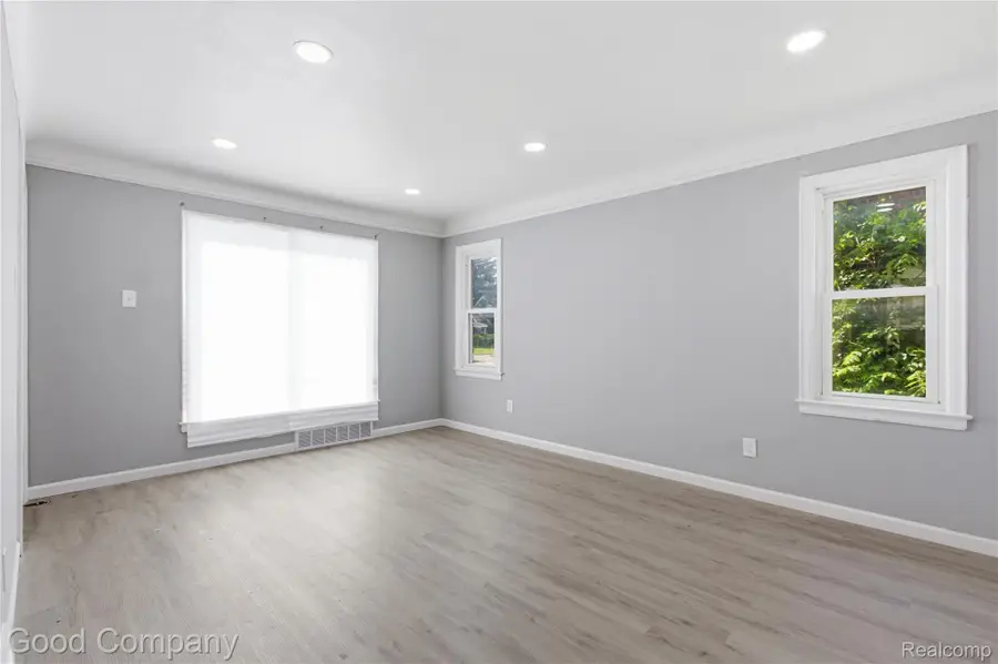 18246 Ashton Avenue, Detroit, MI 48219 - #3