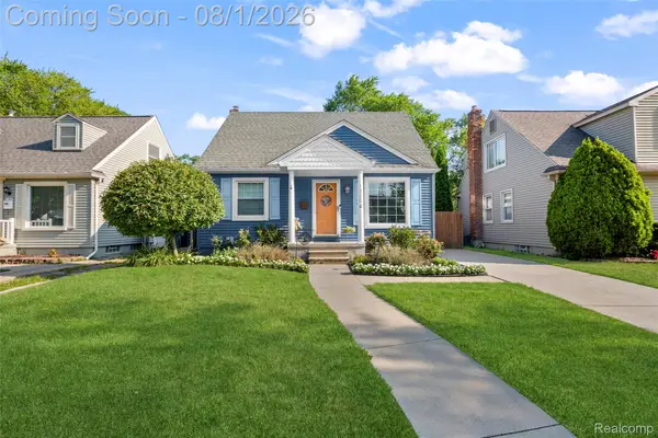 1320 Royal Avenue, RoyalOak, MI 48073