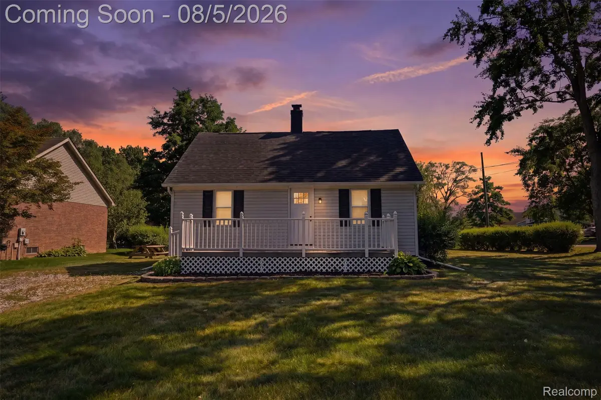 8250 Speedway Drive, Utica, MI 48317 - #1