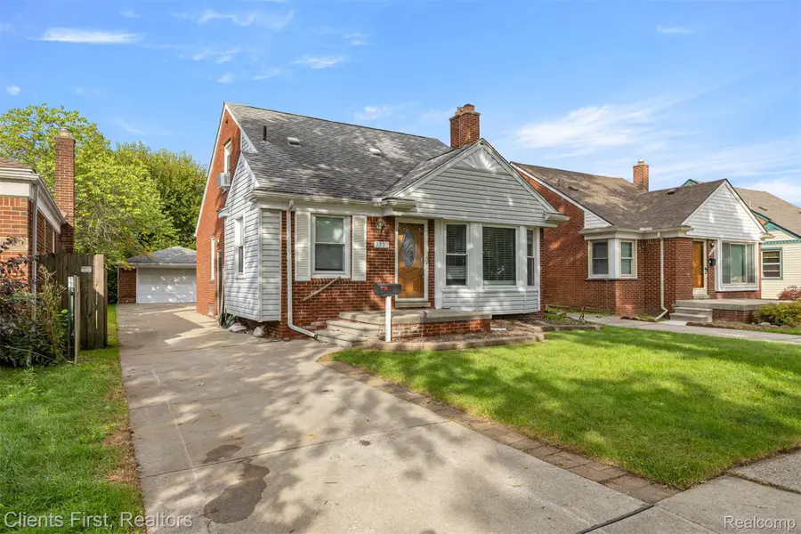 7730 Osage Avenue, Allen Park, MI 48101 - #2