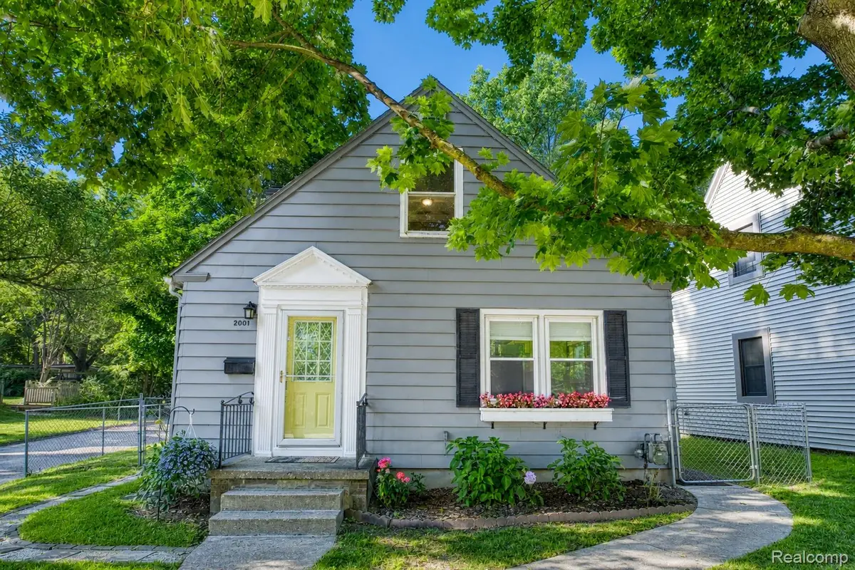 2001 Dexter Avenue, Ann Arbor, MI 48103 - #1