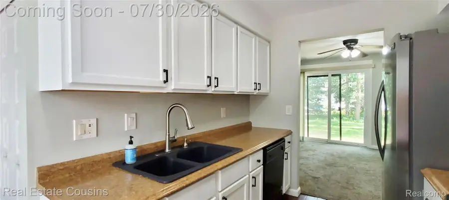 1474 Ward Street, Fenton, MI 48430 - #2