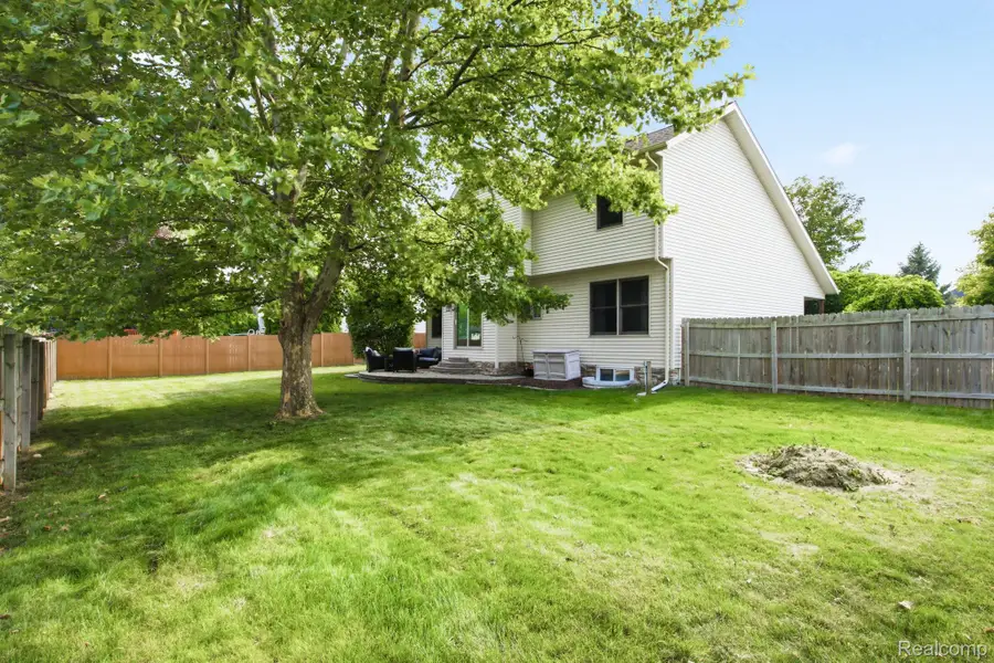 517 Kelli Avenue, Marysville, MI 48040 - #3