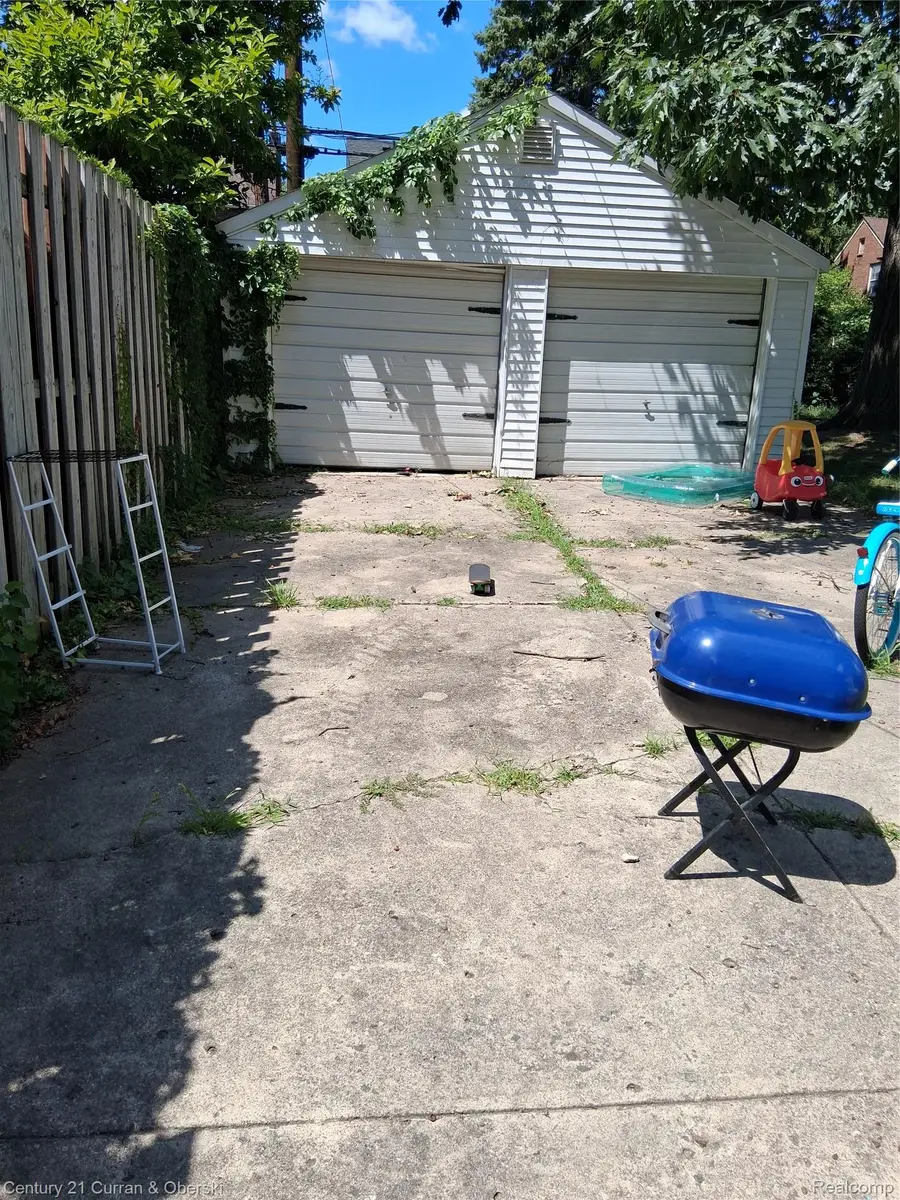 20193 Briarcliff Road, Detroit, MI 48221 - #3