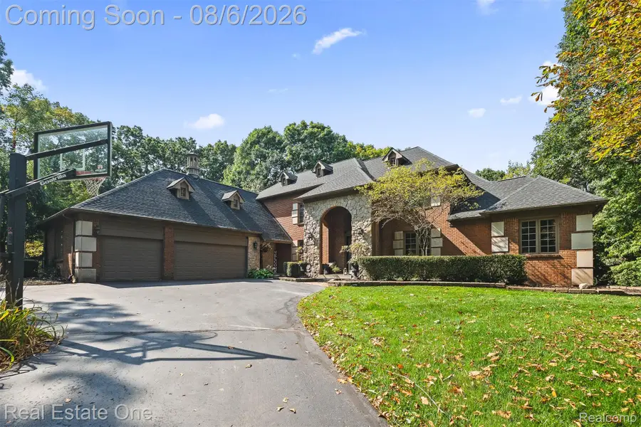 7798 Fieldstone Ridge, Clarkston, MI 48348 - #3