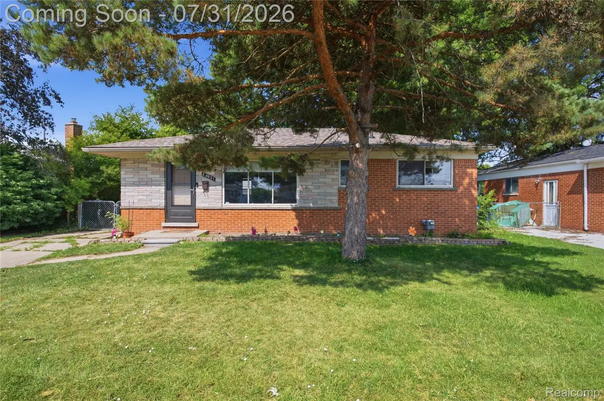 25031 Palomino Avenue, Warren, MI 48089 - #1