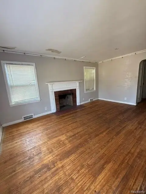 5575 Oldtown Street, Detroit, MI 48224 - #2