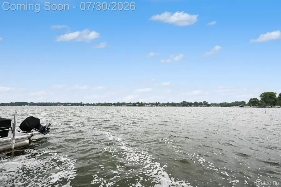 1867 Maddy Lane, Keego Harbor, MI 48320 - #3