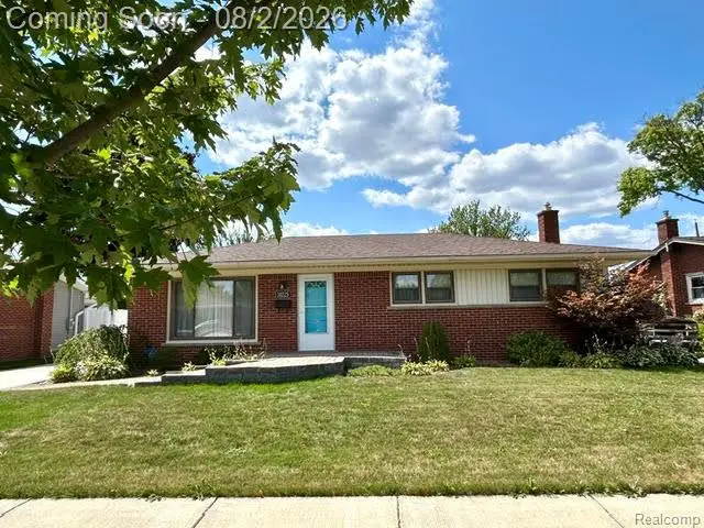 31225 Kenwood Avenue, Madison Heights, MI 48071 - #1