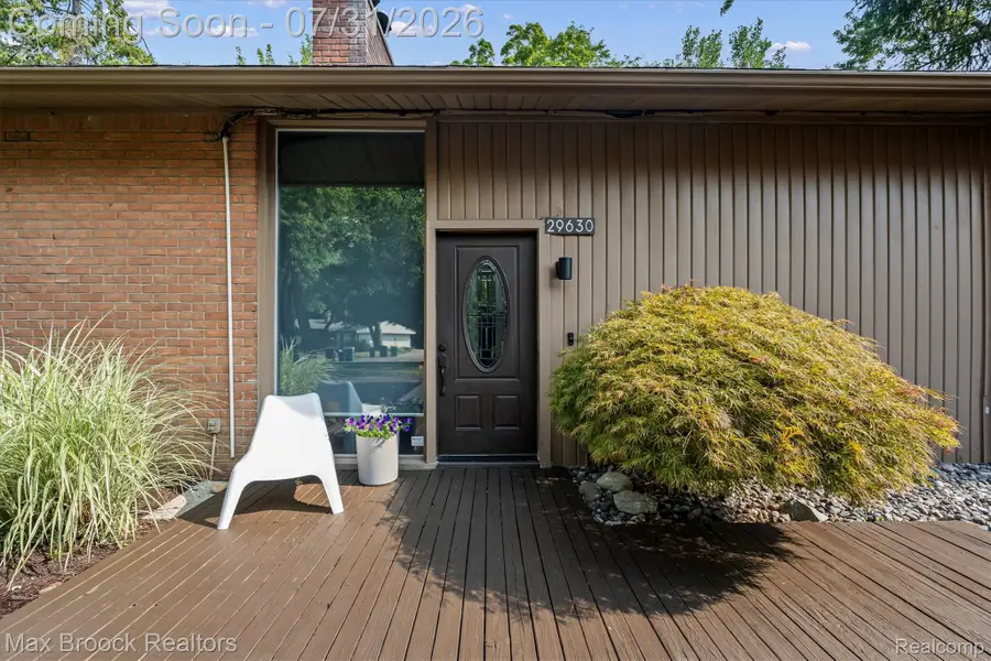 29630 Sugar Spring Road, Farmington Hills, MI 48334 - #3