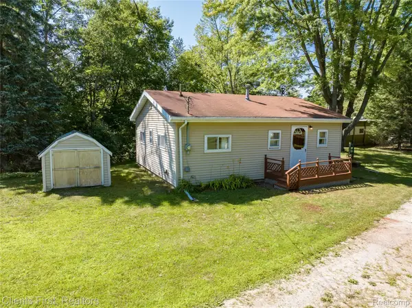 5316 Birchwood Avenue, Gladwin, MI 48624