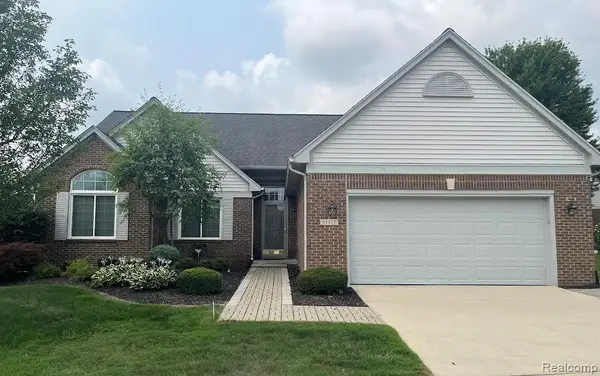61315 Wedgewood Drive #18, Washington, MI 48094