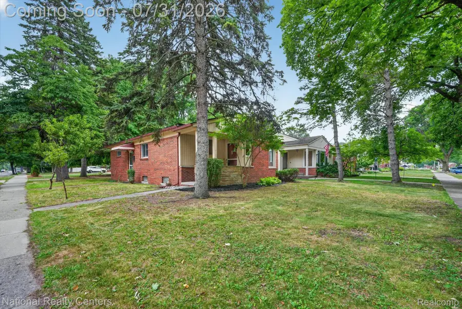 3220 Sylvan Drive, Royal Oak, MI 48073 - #2