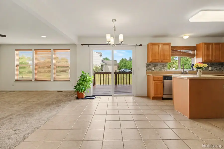 9889 High Meadow Drive, Ypsilanti, MI 48198 - #2