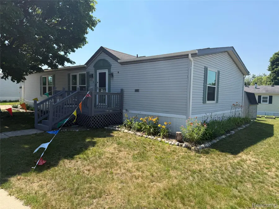 2500 Mann Road, Clarkston, MI 48346 - #2