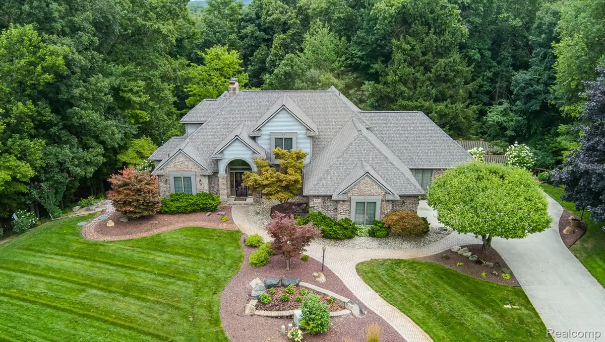 805 Maple Road, Ortonville, MI 48462 - #1