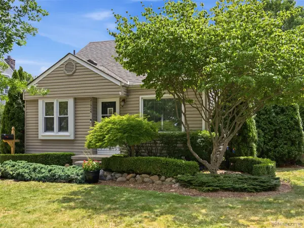 21924 Revere Street, StClairShores, MI 48080
