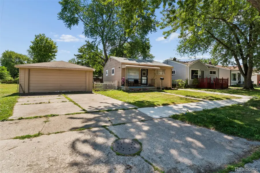 17134 Robert Street, Melvindale, MI 48122 - #2