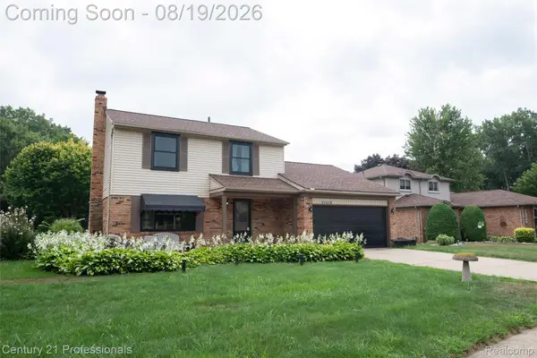40438 Page Drive, SterlingHeights, MI 48313