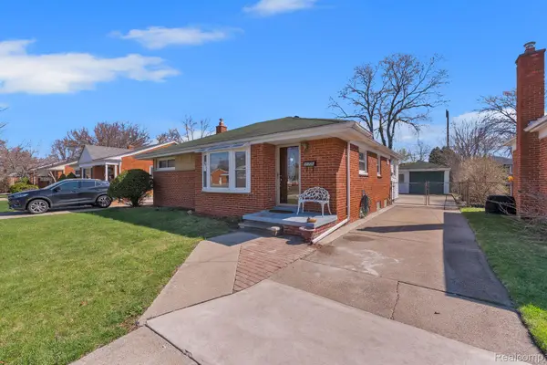 6606 Arcola Street, GardenCity, MI 48135