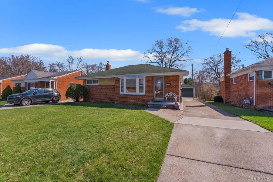 6606 Arcola Street, Garden City, MI 48135 - #3