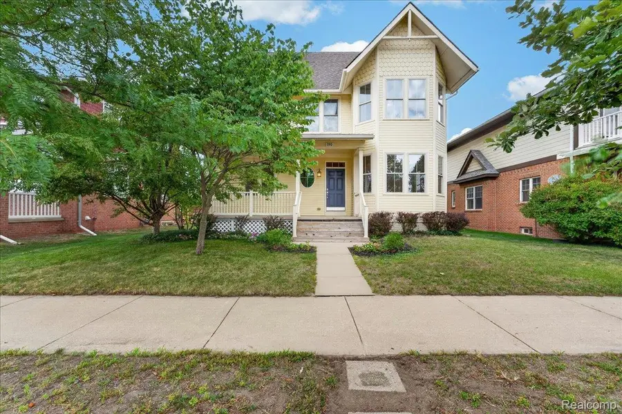 190 Saint John Street, Wyandotte, MI 48192 - #2