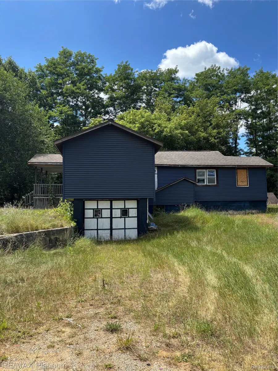 9661 Townley Road, Fenton, MI 48430 - #3