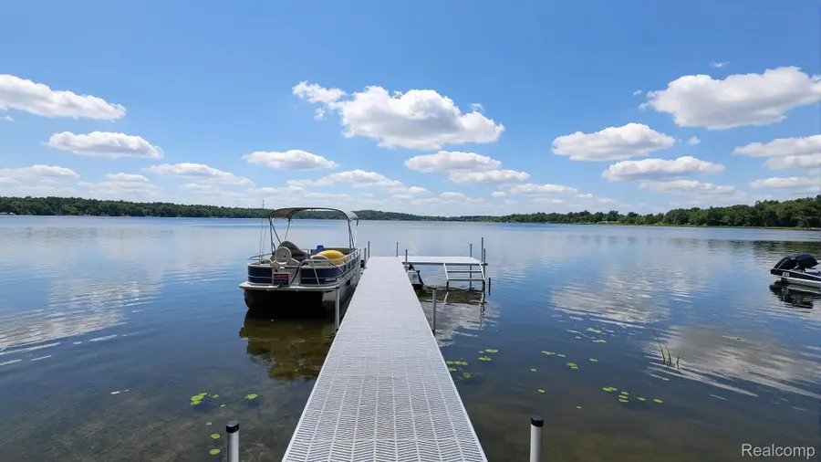 5616 Joslin Lake Drive, Gregory, MI 48137 - #3