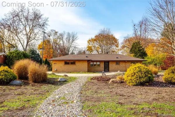 8871 Morrison Avenue, Plymouth, MI 48170