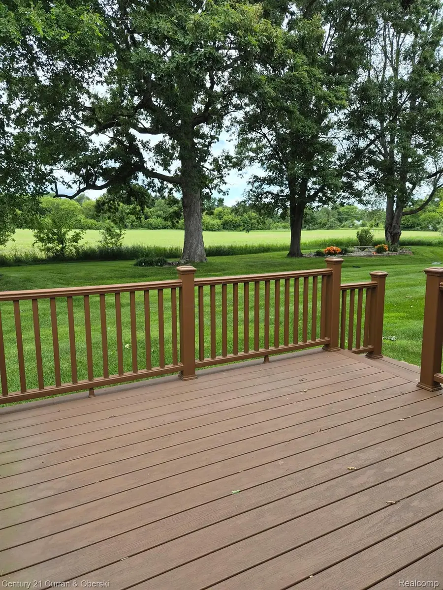 6123 Lochmore Drive #71, Commerce Township, MI 48382 - #2
