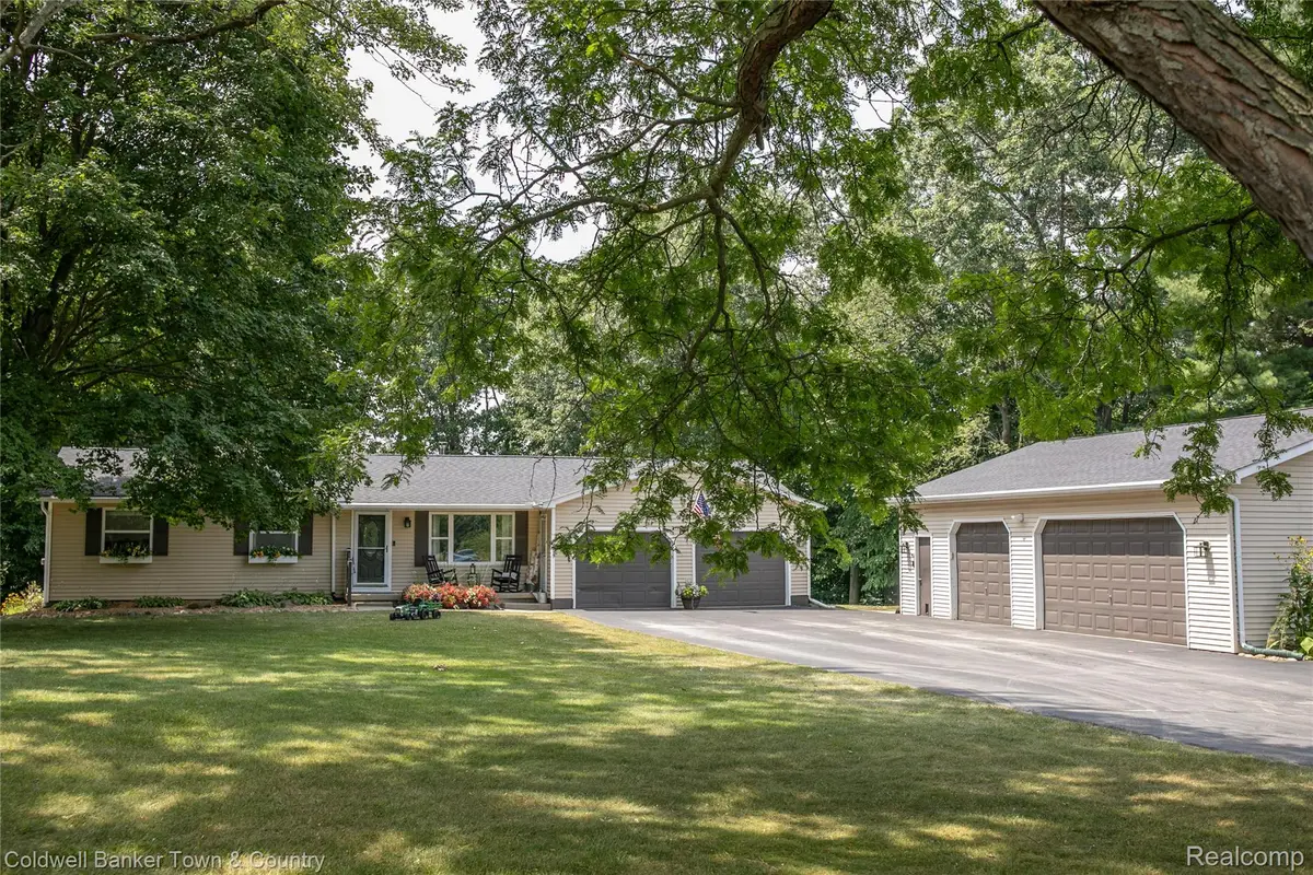 9437 Fuller Drive, Fenton, MI 48430 - #1