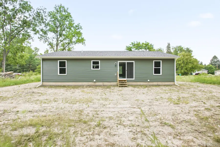 1047 39th Street, Port Huron, MI 48060 - #3