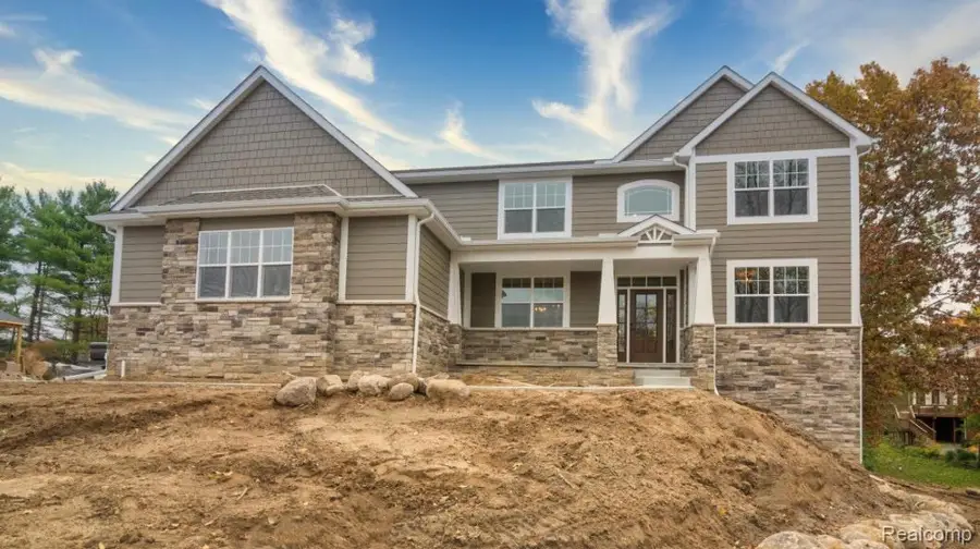 5927 Nottingham Point, Brighton, MI 48116 - #2