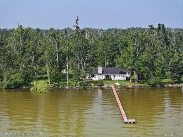 3230 W Burt Lake Road, Brutus, MI 49716