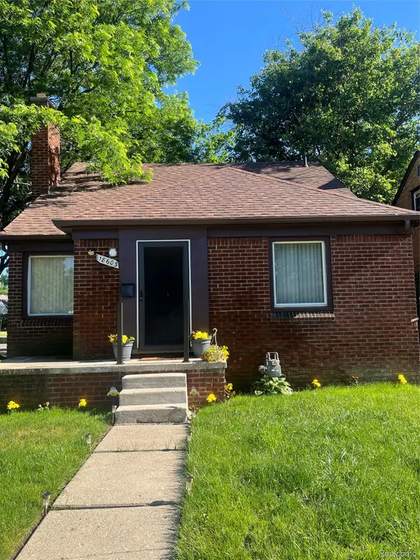 18603 Curtis Street, Detroit, MI 48219