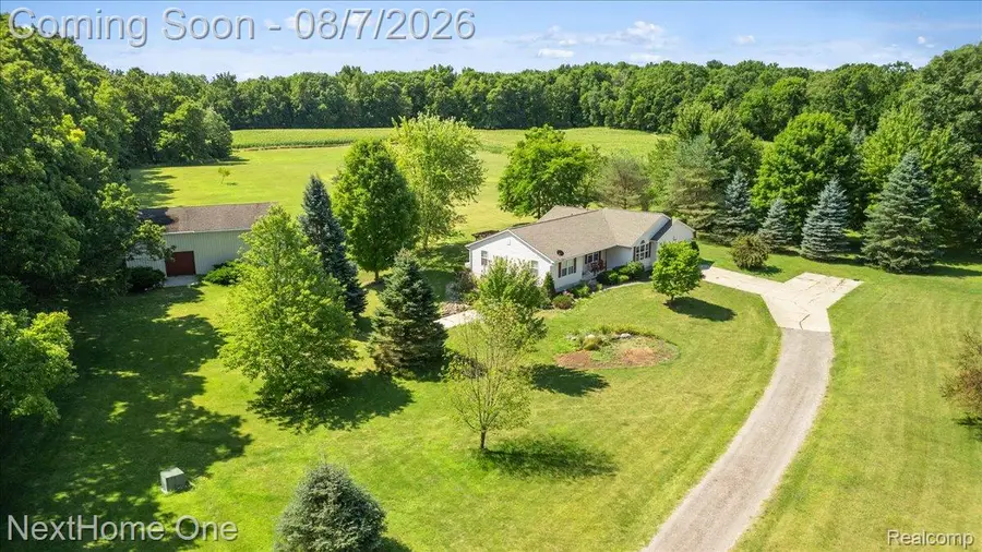 6260 Faussett Road, Howell, MI 48855 - #2