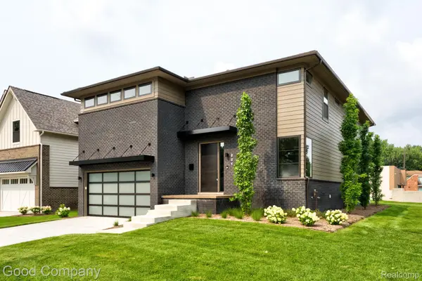 804 Irving Avenue, RoyalOak, MI 48067
