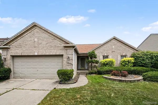 4251 Timberline Drive, Canton, MI 48188