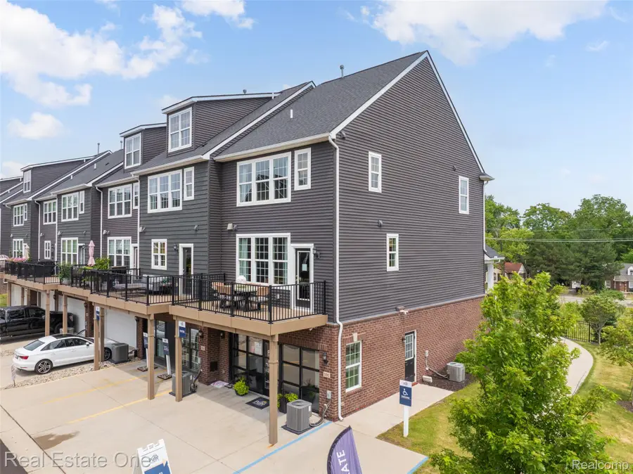 186 S Mill Street, Plymouth, MI 48170 - #2