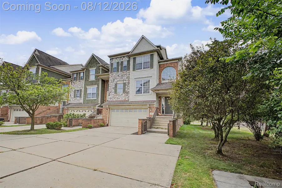 9 Lyons Court, Dearborn, MI 48126 - #2