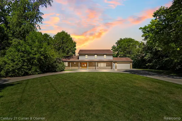116 N Evangeline Street, DearbornHeights, MI 48127