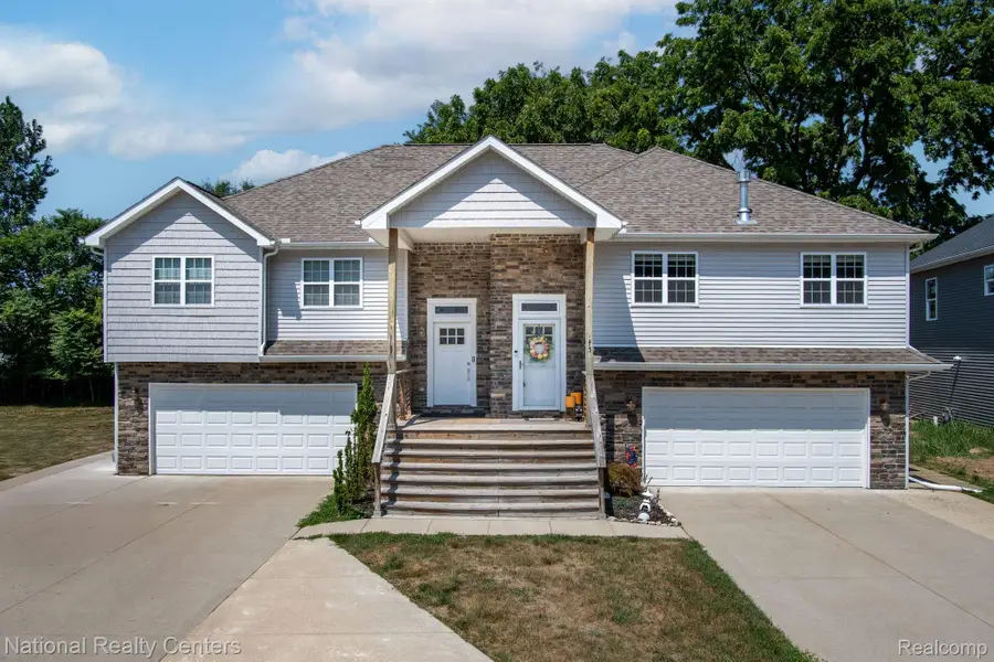 175 Whispering Pines Drive, Fenton, MI 48430 - #3