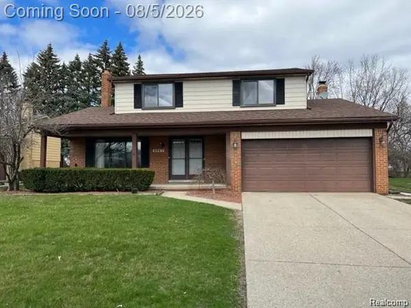 2927 Lotus Court, SterlingHeights, MI 48310