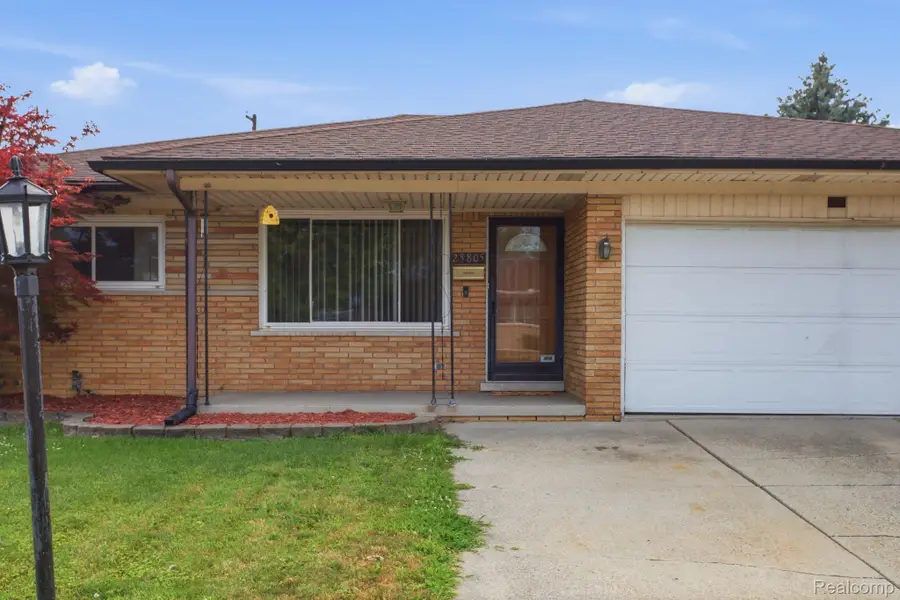 25805 Berkshire Street, Roseville, MI 48066 - #3