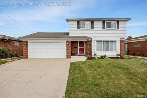 30552 Moulin Avenue, Warren, MI 48088