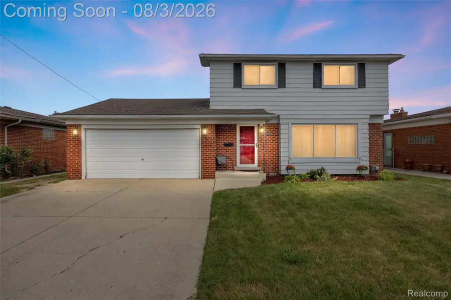 30552 Moulin Avenue, Warren, MI 48088 - #3