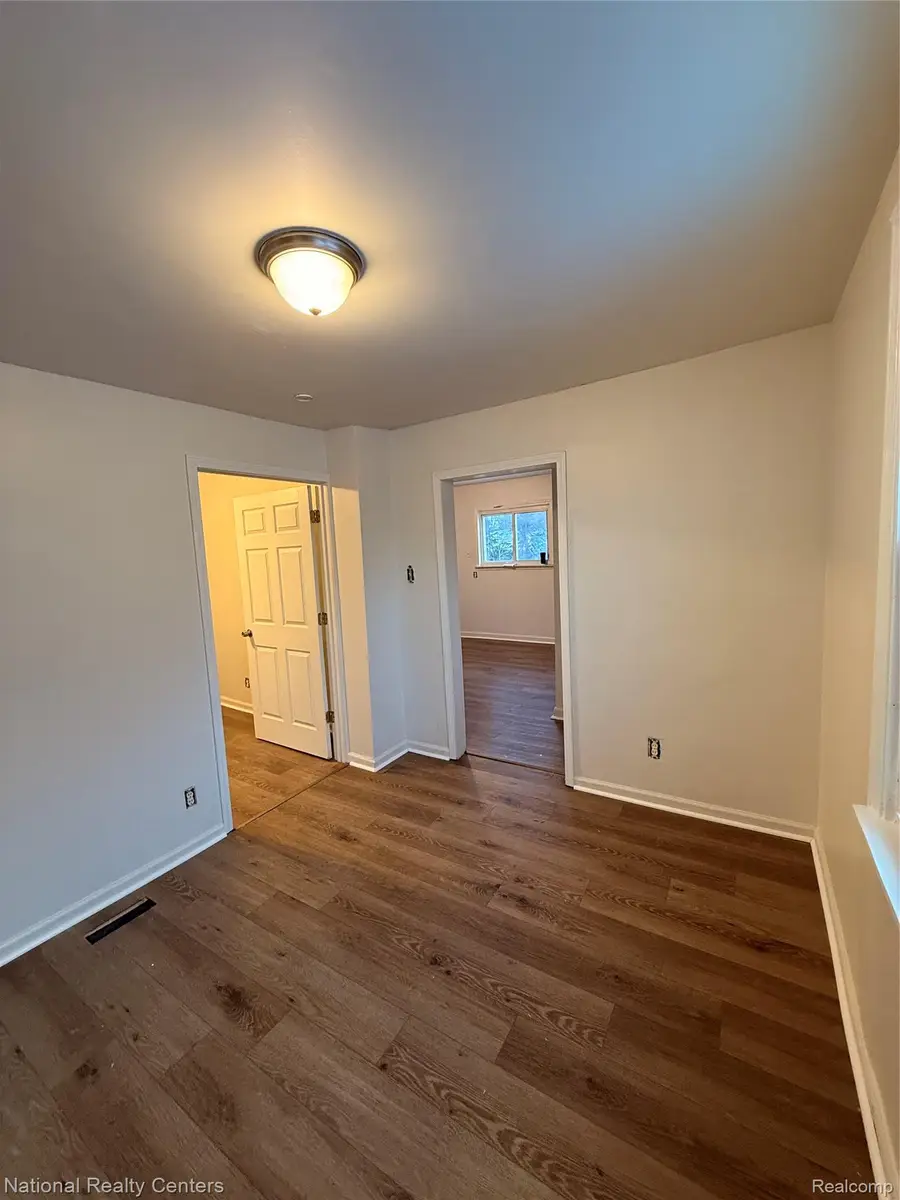 8468 Timken Avenue, Warren, MI 48089 - #2