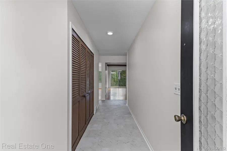 29540 Sharon Lane, Southfield, MI 48076 - #3