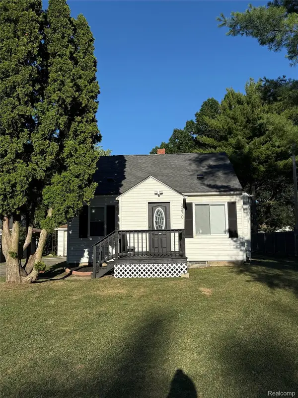 3270 N Term Street, Flint, MI 48506